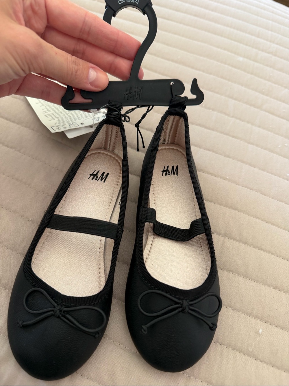 H&M Black Flats 9